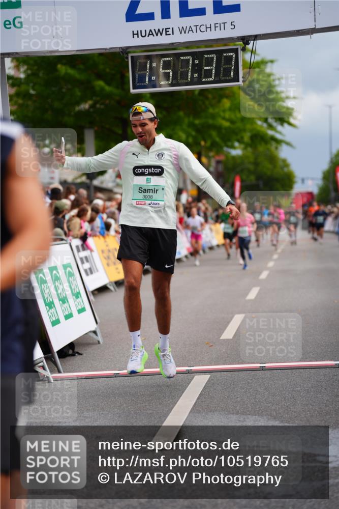 20.09.2026 - PSD Bank Halbmarathon LAZAROV Photography http://msf.ph/oto/10519765 20.09.2026 11:57:36 Ziel 1092, 1332, 1791, 3008, 3029, 3260, 4295, 4531 meine-sportfotos.de