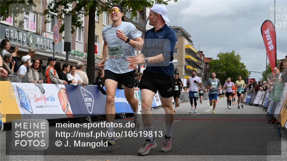 20.09.2026 - PSD Bank Halbmarathon J. Mangold http://msf.ph/oto/10519813 20.09.2026 11:49:54 Ziel 1048, 1236, 1241, 1774, 2765, 2890, 2962, 3382, 4498, 4605 meine-sportfotos.de