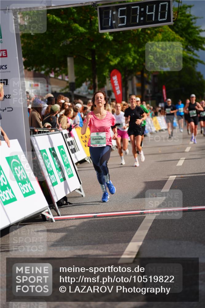 20.09.2026 - PSD Bank Halbmarathon LAZAROV Photography http://msf.ph/oto/10519822 20.09.2026 11:57:40 Ziel 1332, 1761, 2148, 3008, 3029, 3256, 3260, 4489 meine-sportfotos.de