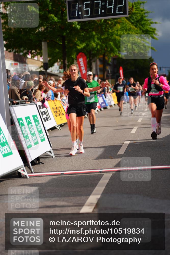 20.09.2026 - PSD Bank Halbmarathon LAZAROV Photography http://msf.ph/oto/10519834 20.09.2026 11:57:41 Ziel 1332, 1761, 2052, 2148, 3008, 3029, 3256, 3260, 4489 meine-sportfotos.de