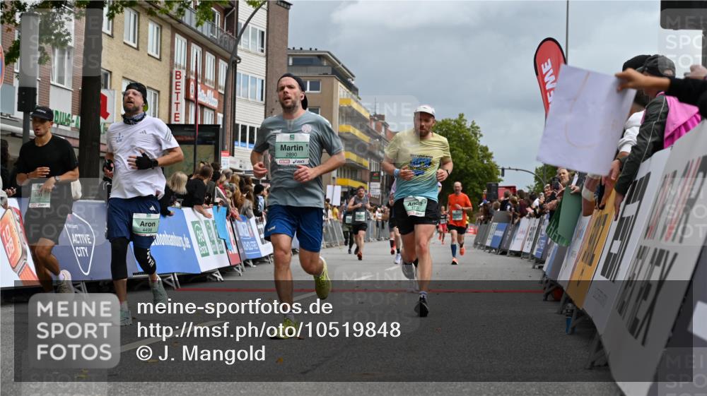 20.09.2026 - PSD Bank Halbmarathon J. Mangold http://msf.ph/oto/10519848 20.09.2026 11:49:58 Ziel 1048, 1236, 1241, 1537, 1604, 1774, 1814, 1983, 2890, 3083, 3382, 4498, 4605 meine-sportfotos.de