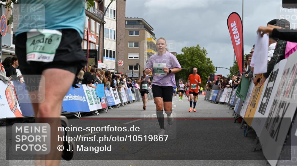 20.09.2026 - PSD Bank Halbmarathon J. Mangold http://msf.ph/oto/10519867 20.09.2026 11:49:59 Ziel 1048, 1236, 1241, 1537, 1604, 1774, 1814, 1983, 2890, 3083, 3382, 4498, 4605 meine-sportfotos.de