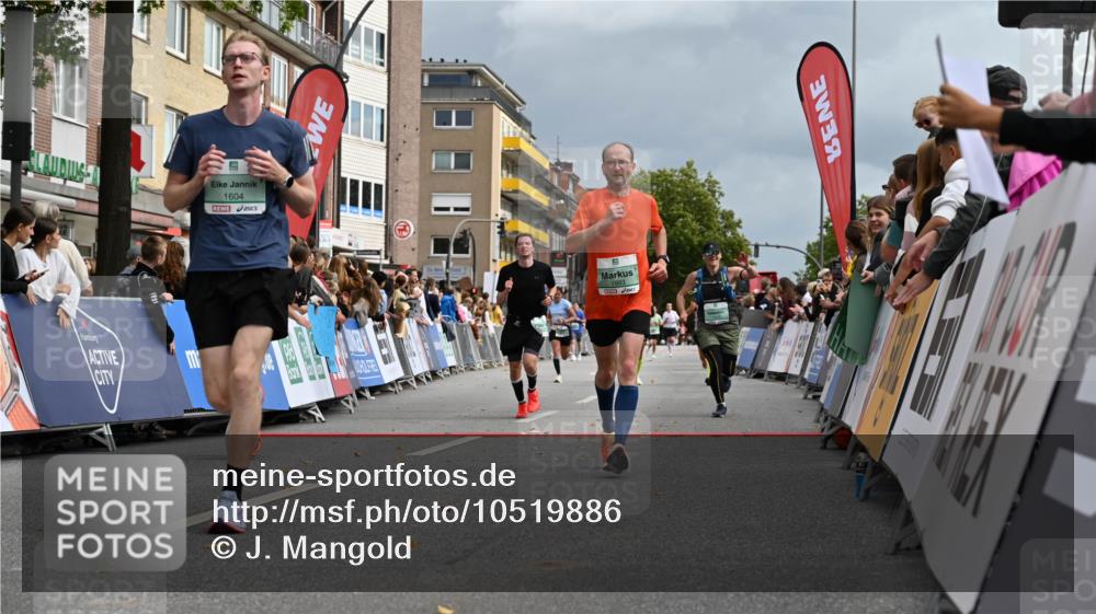 20.09.2026 - PSD Bank Halbmarathon J. Mangold http://msf.ph/oto/10519886 20.09.2026 11:50:03 Ziel 1236, 1309, 1537, 1602, 1604, 1774, 1814, 1983, 2371, 2890, 3083, 3382, 4104, 4498 meine-sportfotos.de