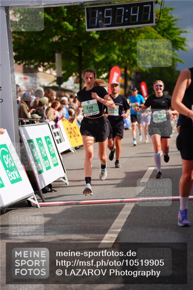 20.09.2026 - PSD Bank Halbmarathon LAZAROV Photography http://msf.ph/oto/10519905 20.09.2026 11:57:46 Ziel 1761, 2052, 2092, 2148, 2253, 2540, 3256, 3260, 3374, 3935, 4489 meine-sportfotos.de