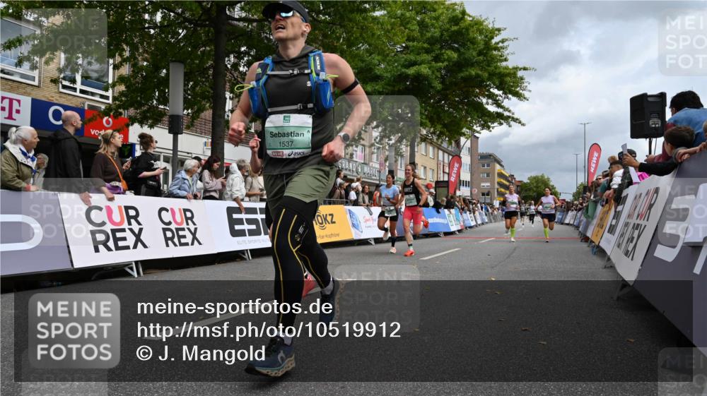 20.09.2026 - PSD Bank Halbmarathon J. Mangold http://msf.ph/oto/10519912 20.09.2026 11:50:08 Ziel 1309, 1537, 1602, 1604, 1814, 1983, 2371, 3083, 3576, 4104, 4660 meine-sportfotos.de