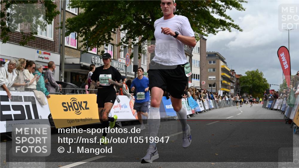20.09.2026 - PSD Bank Halbmarathon J. Mangold http://msf.ph/oto/10519947 20.09.2026 11:50:19 Ziel 1902, 2258, 2627, 3513, 3576, 3961, 4660 meine-sportfotos.de