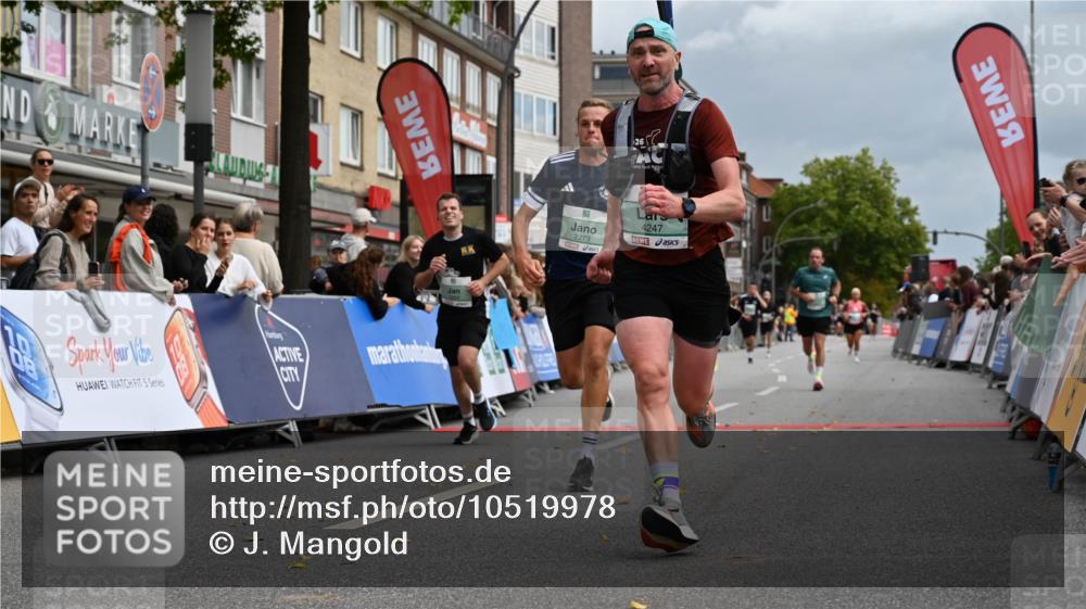 20.09.2026 - PSD Bank Halbmarathon J. Mangold http://msf.ph/oto/10519978 20.09.2026 11:50:33 Ziel 1763, 2273, 2304, 2745, 3323 meine-sportfotos.de