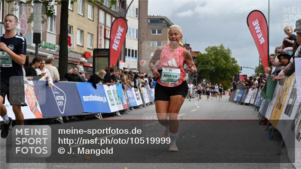 20.09.2026 - PSD Bank Halbmarathon J. Mangold http://msf.ph/oto/10519999 20.09.2026 11:50:43 Ziel 1763, 3323, 3356, 3473, 3858, 4535 meine-sportfotos.de