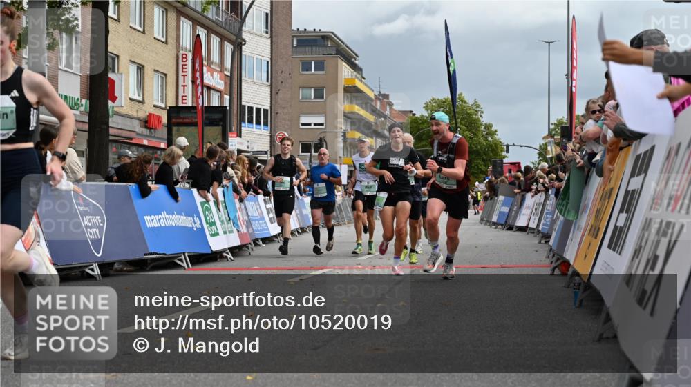20.09.2026 - PSD Bank Halbmarathon J. Mangold http://msf.ph/oto/10520019 20.09.2026 11:50:56 Ziel 1003, 1459, 1625, 2249, 2942, 2957, 3917, 4101, 4314, 4772 meine-sportfotos.de