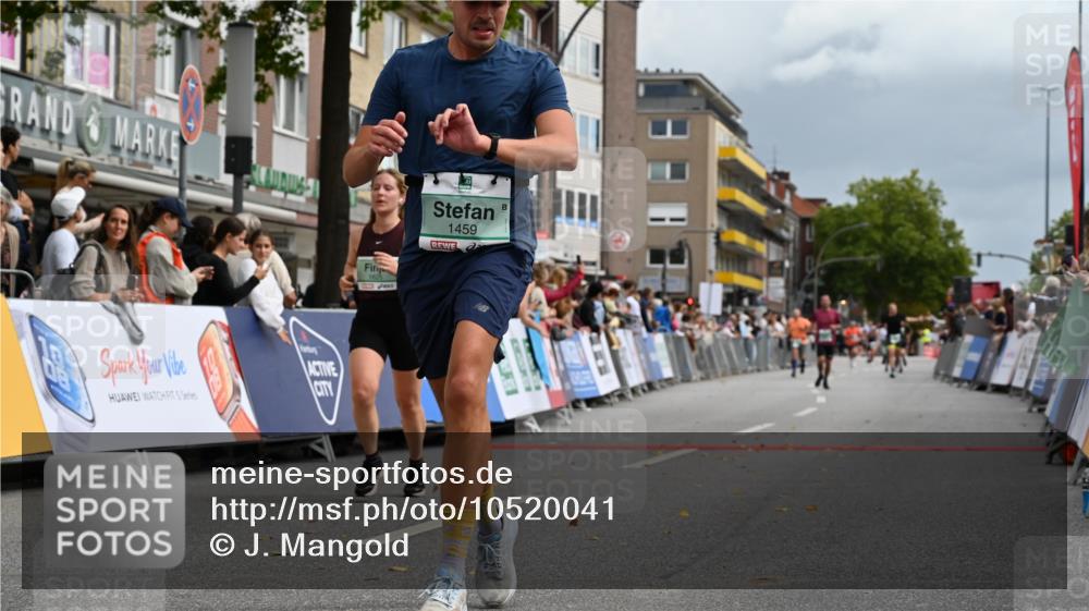 20.09.2026 - PSD Bank Halbmarathon J. Mangold http://msf.ph/oto/10520041 20.09.2026 11:51:01 Ziel 1003, 1459, 1625, 2249, 2942, 2957, 3917, 4101, 4314, 4772 meine-sportfotos.de