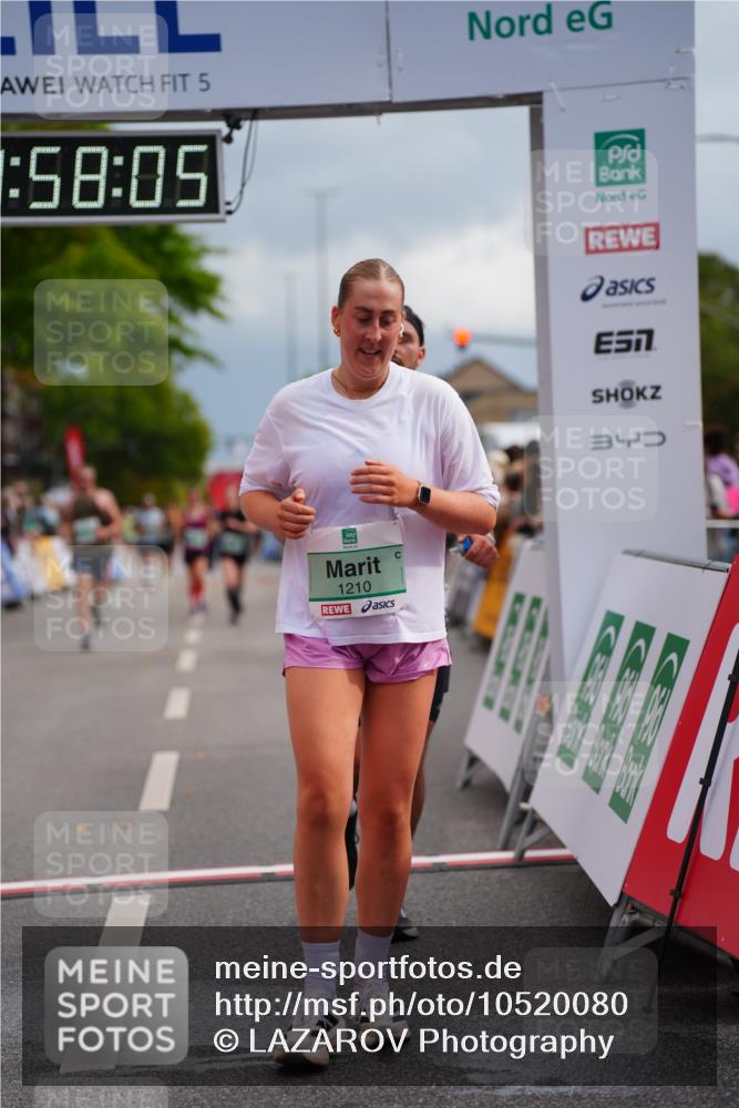 20.09.2026 - PSD Bank Halbmarathon LAZAROV Photography http://msf.ph/oto/10520080 20.09.2026 11:58:05 Ziel 1210, 1530, 1709, 2531, 2935, 3107, 3280, 3941, 4327, 4589, 4610 meine-sportfotos.de