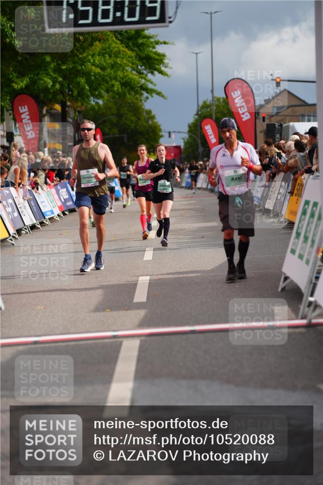 20.09.2026 - PSD Bank Halbmarathon LAZAROV Photography http://msf.ph/oto/10520088 20.09.2026 11:58:08 Ziel 1140, 1210, 1311, 1313, 1530, 1592, 2531, 2935, 3280, 3941, 4327, 4610 meine-sportfotos.de