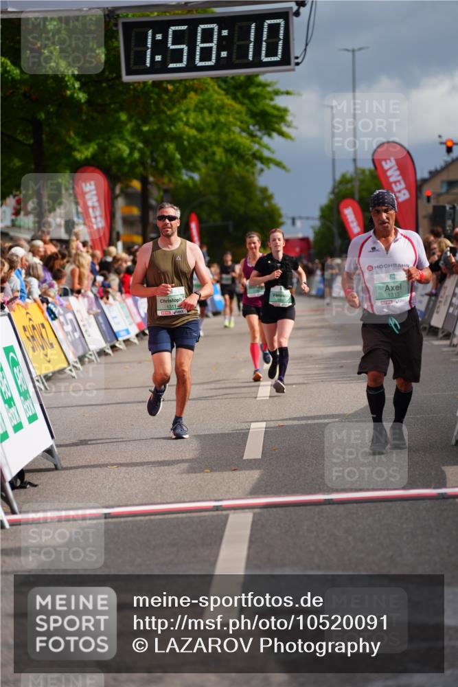 20.09.2026 - PSD Bank Halbmarathon LAZAROV Photography http://msf.ph/oto/10520091 20.09.2026 11:58:09 Ziel 1140, 1210, 1311, 1313, 1530, 1592, 2531, 2935, 3280, 3941, 4327, 4610 meine-sportfotos.de