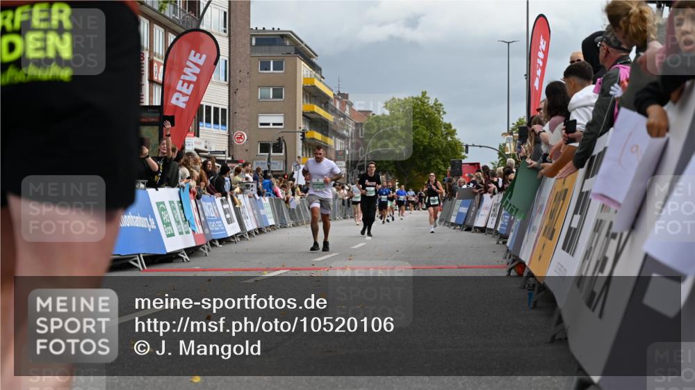 20.09.2026 - PSD Bank Halbmarathon J. Mangold http://msf.ph/oto/10520106 20.09.2026 11:51:20 Ziel 1006, 2458, 2814, 3866, 3972, 4231, 4594 meine-sportfotos.de