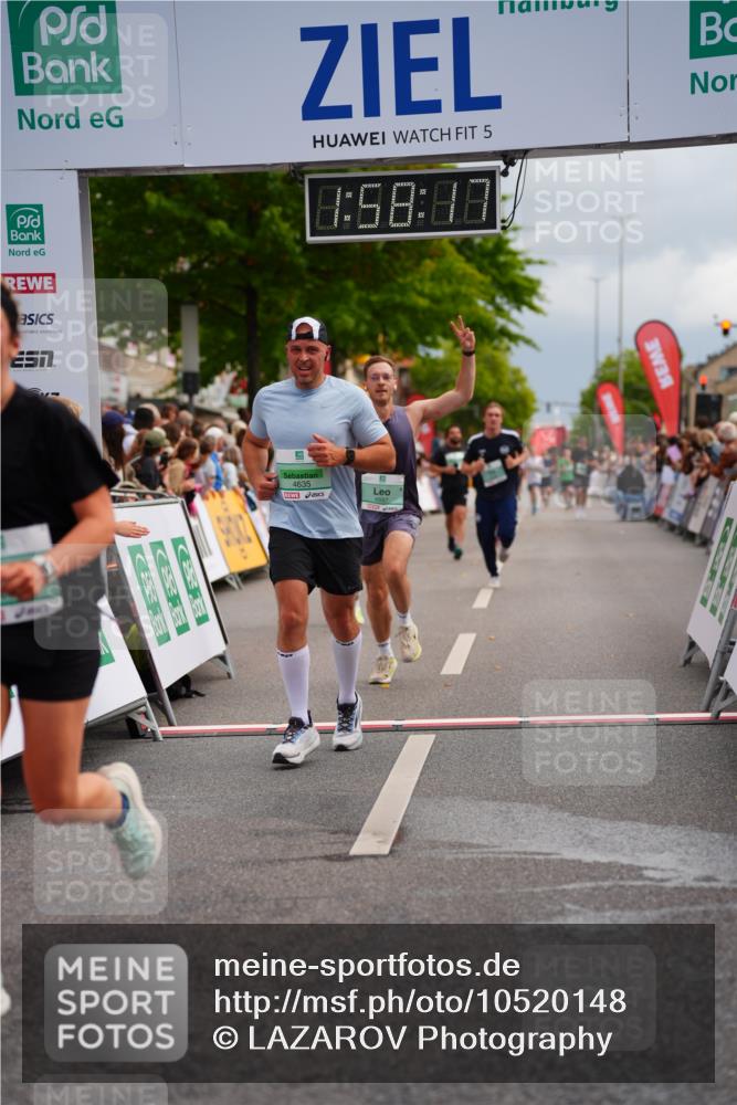 20.09.2026 - PSD Bank Halbmarathon LAZAROV Photography http://msf.ph/oto/10520148 20.09.2026 11:58:17 Ziel 1140, 1311, 1313, 1592, 2448, 2993, 4528, 4597, 4635 meine-sportfotos.de