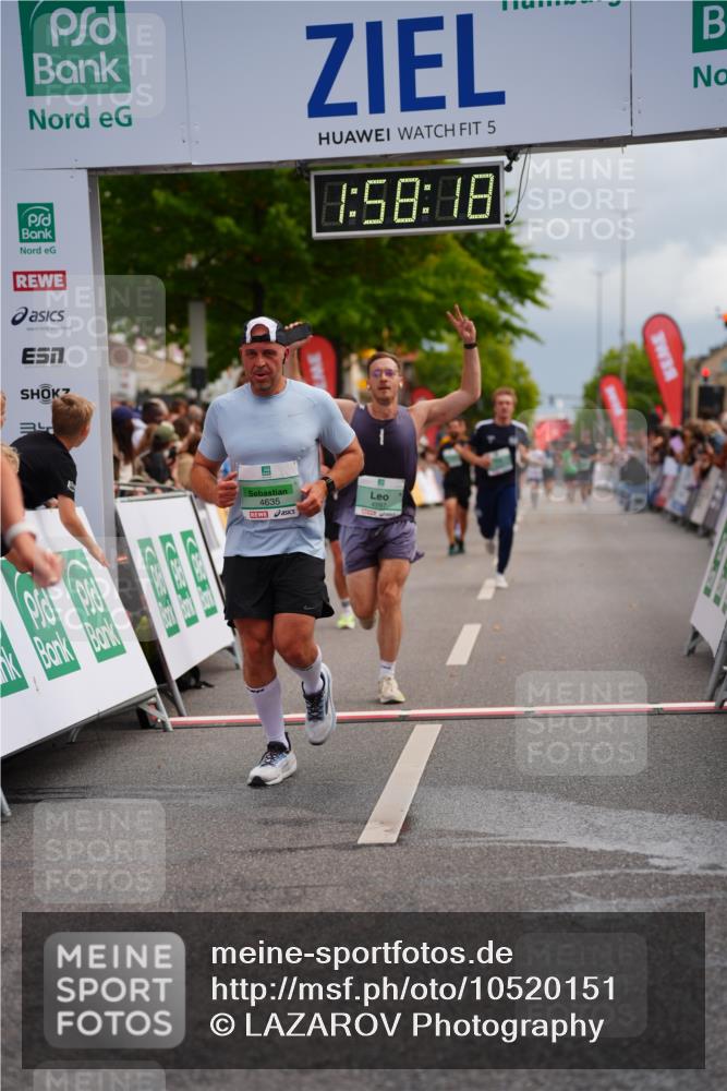 20.09.2026 - PSD Bank Halbmarathon LAZAROV Photography http://msf.ph/oto/10520151 20.09.2026 11:58:17 Ziel 1140, 1311, 1313, 1592, 2448, 2993, 4528, 4597, 4635 meine-sportfotos.de
