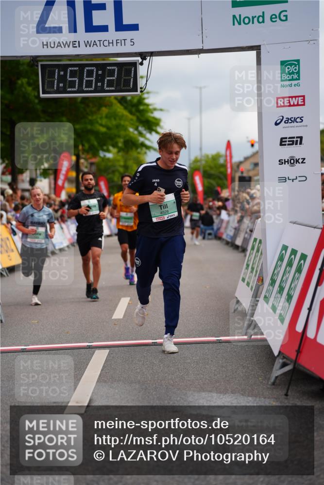 20.09.2026 - PSD Bank Halbmarathon LAZAROV Photography http://msf.ph/oto/10520164 20.09.2026 11:58:20 Ziel 1020, 1140, 1406, 1592, 2448, 2900, 2993, 4528, 4597, 4635, 4659 meine-sportfotos.de