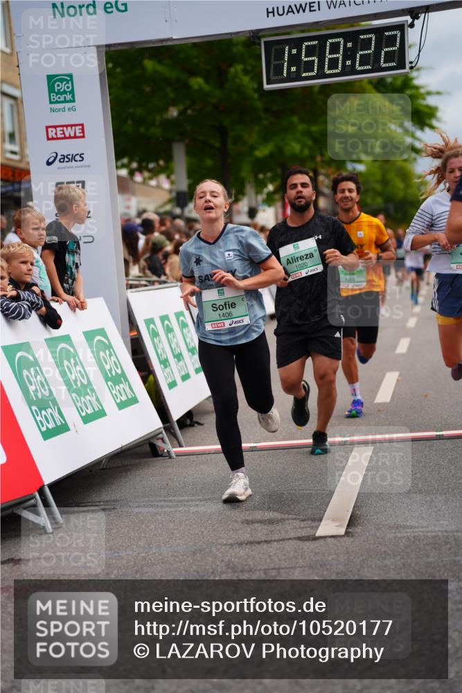 20.09.2026 - PSD Bank Halbmarathon LAZAROV Photography http://msf.ph/oto/10520177 20.09.2026 11:58:22 Ziel 1020, 1406, 2448, 2900, 2993, 4528, 4597, 4635, 4659 meine-sportfotos.de