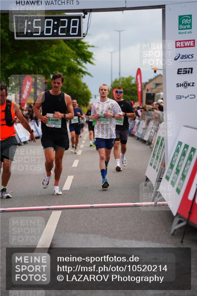20.09.2026 - PSD Bank Halbmarathon LAZAROV Photography http://msf.ph/oto/10520214 20.09.2026 11:58:28 Ziel 1020, 1398, 1406, 2577, 2585, 2900, 4528, 4623, 4641, 4659, 4750 meine-sportfotos.de