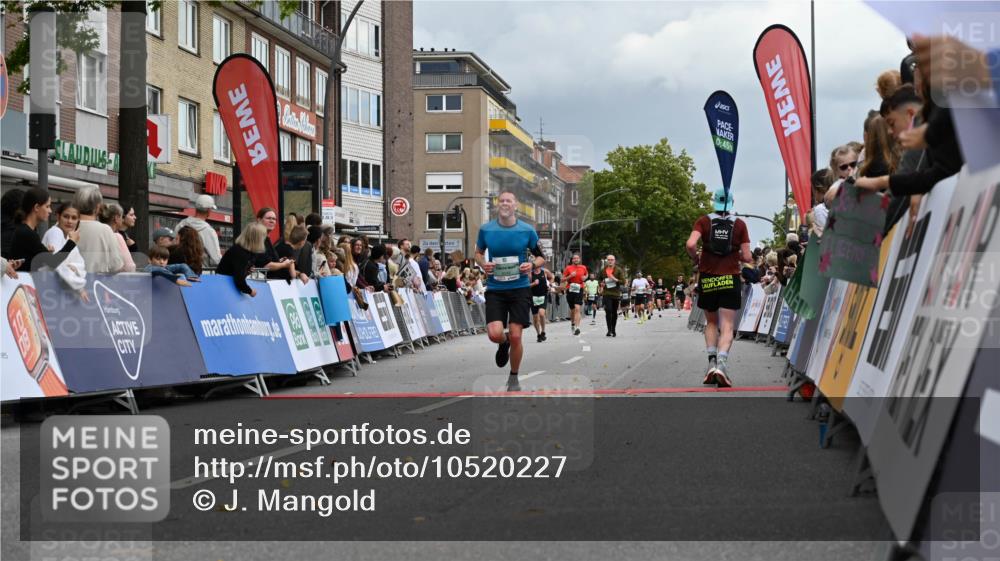 20.09.2026 - PSD Bank Halbmarathon J. Mangold http://msf.ph/oto/10520227 20.09.2026 11:51:55 Ziel 1729, 2830, 3049, 3327 meine-sportfotos.de