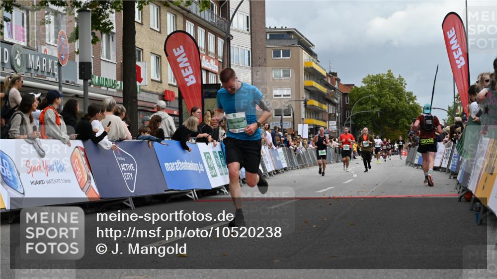 20.09.2026 - PSD Bank Halbmarathon J. Mangold http://msf.ph/oto/10520238 20.09.2026 11:51:57 Ziel 2830, 3049, 4680 meine-sportfotos.de