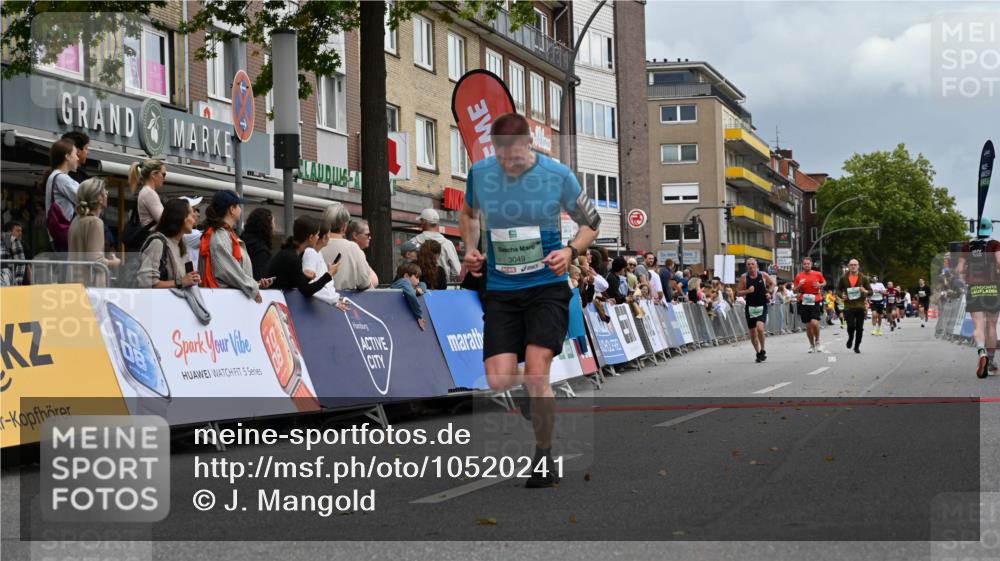 20.09.2026 - PSD Bank Halbmarathon J. Mangold http://msf.ph/oto/10520241 20.09.2026 11:51:57 Ziel 2830, 3049, 4680 meine-sportfotos.de