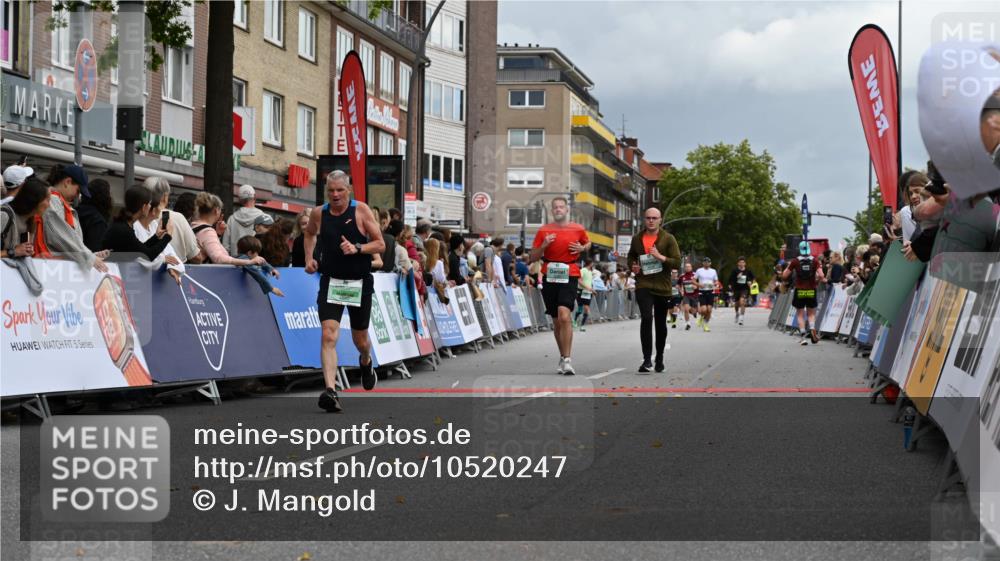 20.09.2026 - PSD Bank Halbmarathon J. Mangold http://msf.ph/oto/10520247 20.09.2026 11:52:02 Ziel 3049, 3737, 4539, 4680 meine-sportfotos.de