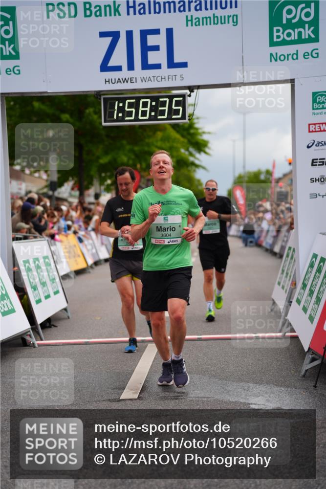 20.09.2026 - PSD Bank Halbmarathon LAZAROV Photography http://msf.ph/oto/10520266 20.09.2026 11:58:34 Ziel 1398, 1621, 2577, 2585, 2612, 3604, 3801, 4623, 4641, 4750 meine-sportfotos.de