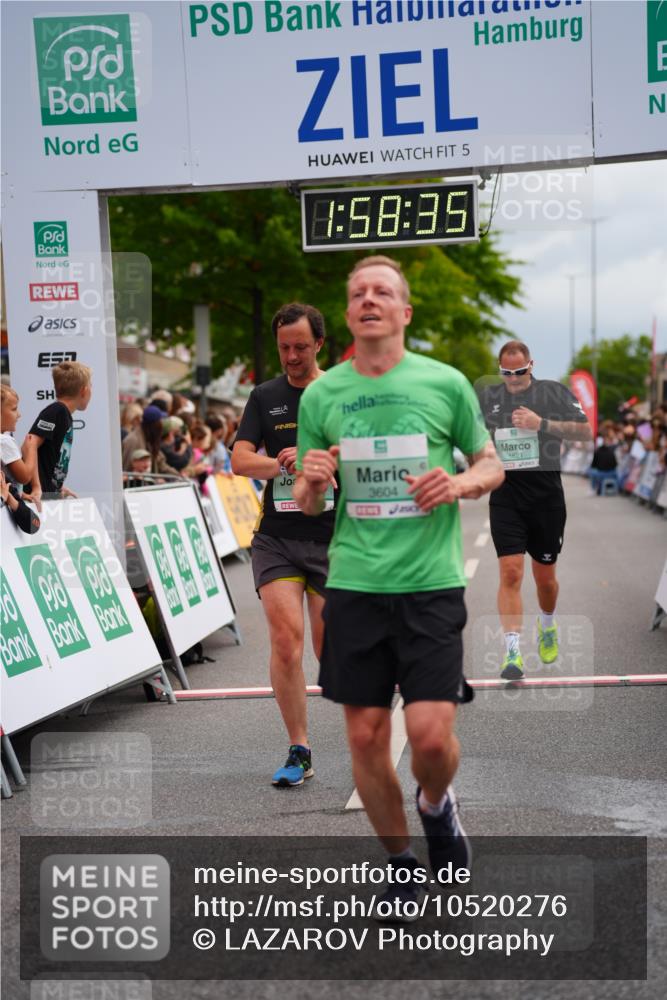 20.09.2026 - PSD Bank Halbmarathon LAZAROV Photography http://msf.ph/oto/10520276 20.09.2026 11:58:35 Ziel 1398, 1621, 2577, 2585, 2612, 3604, 3801, 4623, 4641, 4750 meine-sportfotos.de