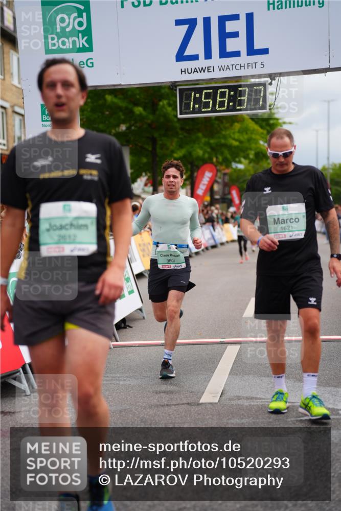 20.09.2026 - PSD Bank Halbmarathon LAZAROV Photography http://msf.ph/oto/10520293 20.09.2026 11:58:37 Ziel 1398, 1621, 2577, 2612, 3490, 3604, 3801, 4623, 4641, 4750 meine-sportfotos.de