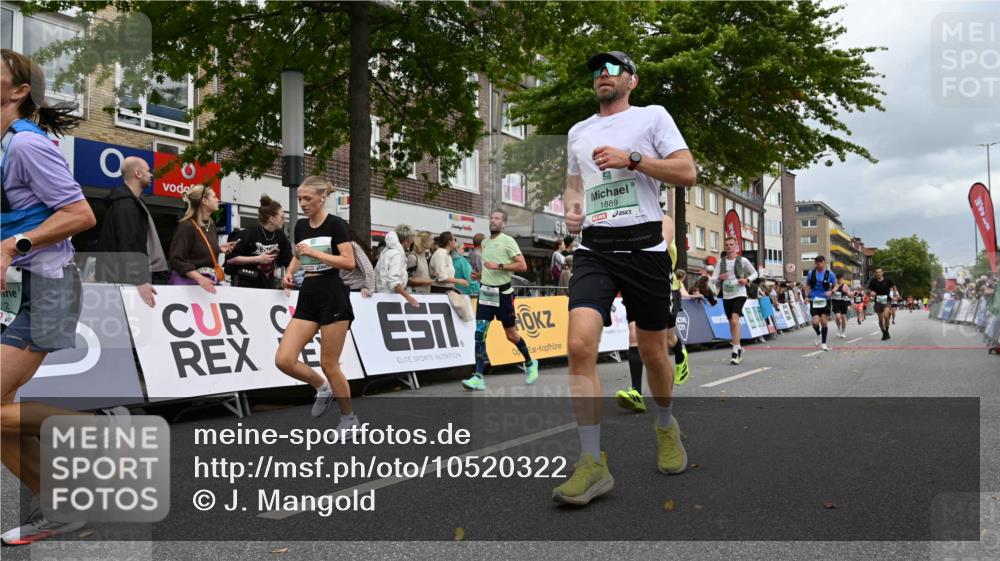 20.09.2026 - PSD Bank Halbmarathon J. Mangold http://msf.ph/oto/10520322 20.09.2026 11:52:19 Ziel 1130, 1152, 1196, 1254, 1732, 1889, 3042, 3047, 3512, 3664, 4071, 4609, 4714, 4768 meine-sportfotos.de