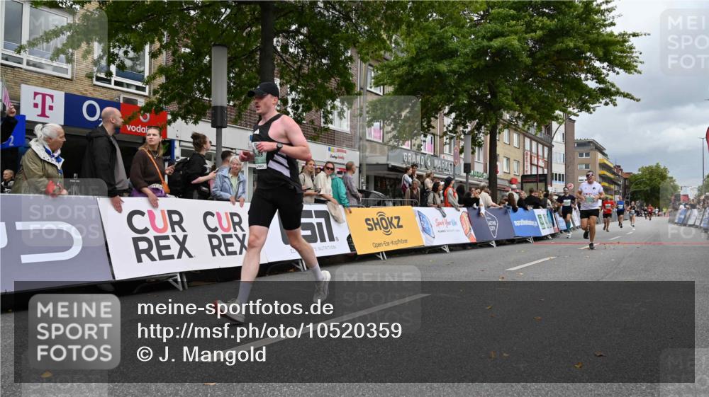 20.09.2026 - PSD Bank Halbmarathon J. Mangold http://msf.ph/oto/10520359 20.09.2026 11:52:25 Ziel 1196, 1254, 1732, 1853, 2028, 2113, 3227, 3515, 4071, 4768 meine-sportfotos.de