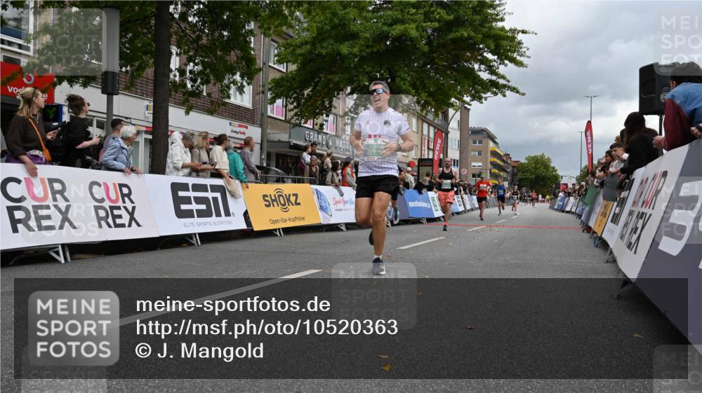 20.09.2026 - PSD Bank Halbmarathon J. Mangold http://msf.ph/oto/10520363 20.09.2026 11:52:27 Ziel 1254, 1732, 1853, 2028, 2113, 3227, 3515, 4071, 4768 meine-sportfotos.de