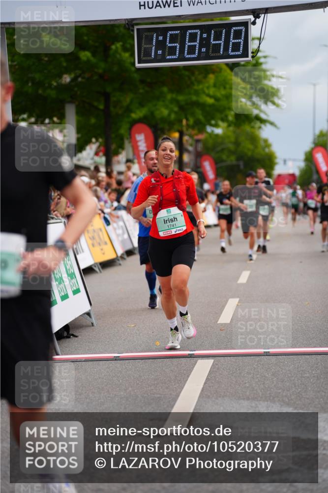20.09.2026 - PSD Bank Halbmarathon LAZAROV Photography http://msf.ph/oto/10520377 20.09.2026 11:58:47 Ziel 1741, 1795, 1936, 1956, 2290, 3183, 3490, 4013, 4570, 4572 meine-sportfotos.de