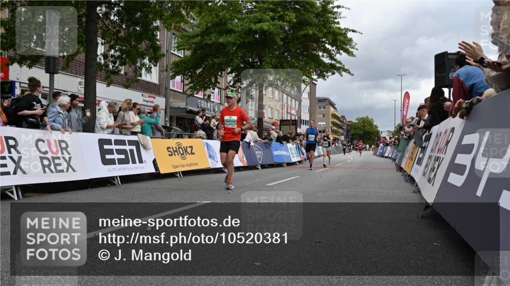 20.09.2026 - PSD Bank Halbmarathon J. Mangold http://msf.ph/oto/10520381 20.09.2026 11:52:31 Ziel 1853, 2028, 2113, 3227, 3515, 4768 meine-sportfotos.de
