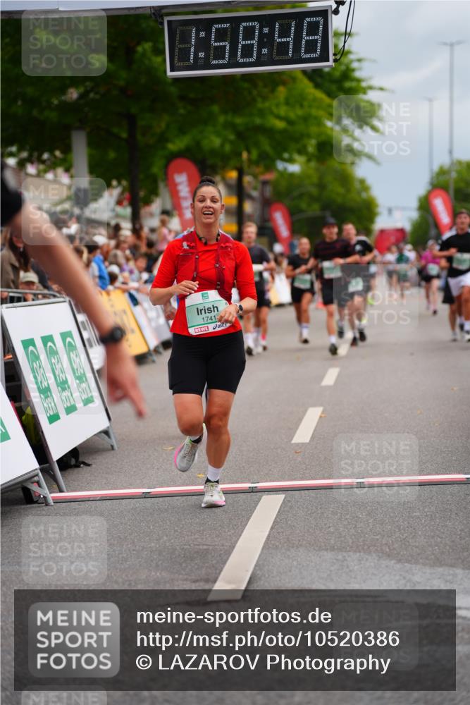 20.09.2026 - PSD Bank Halbmarathon LAZAROV Photography http://msf.ph/oto/10520386 20.09.2026 11:58:47 Ziel 1741, 1795, 1936, 1956, 2290, 3183, 3490, 4013, 4570, 4572 meine-sportfotos.de