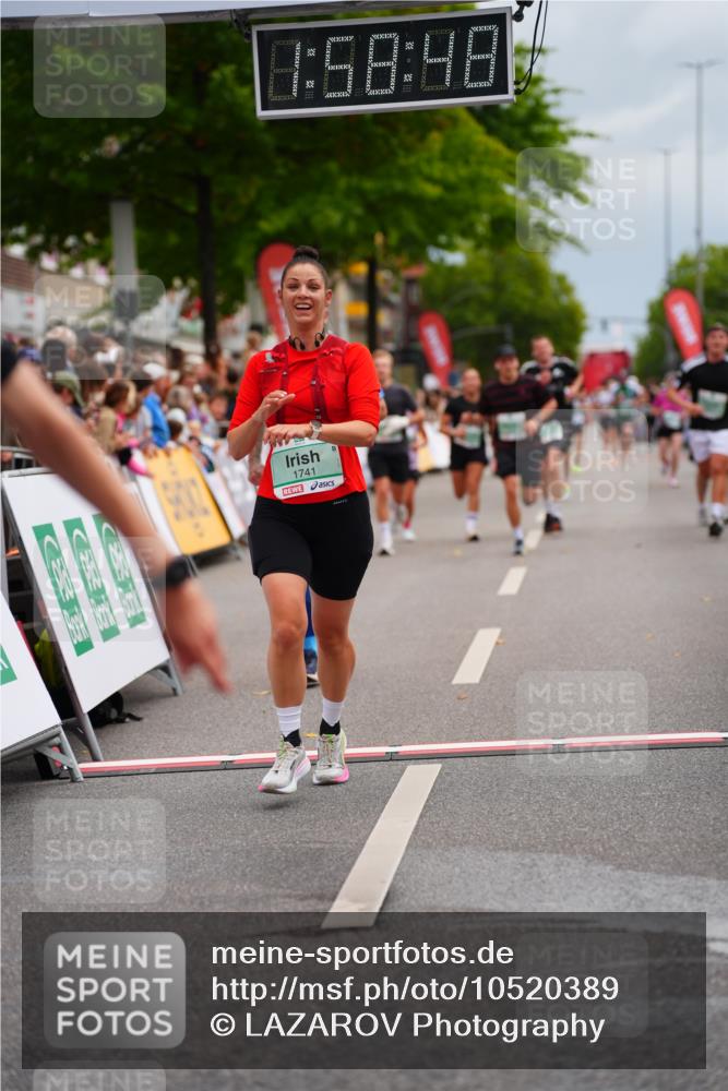 20.09.2026 - PSD Bank Halbmarathon LAZAROV Photography http://msf.ph/oto/10520389 20.09.2026 11:58:48 Ziel 1741, 1795, 1936, 1956, 2290, 3183, 3447, 3490, 4013, 4570, 4572 meine-sportfotos.de