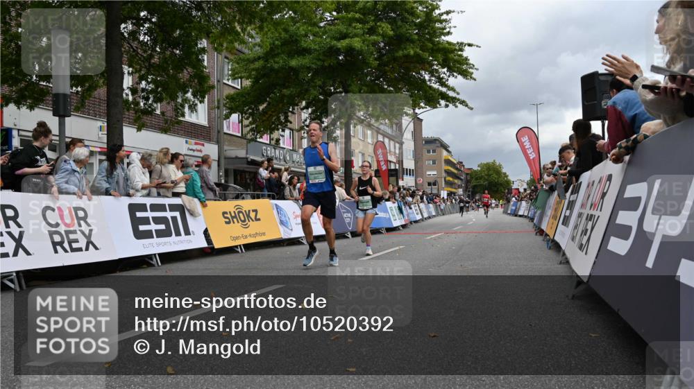 20.09.2026 - PSD Bank Halbmarathon J. Mangold http://msf.ph/oto/10520392 20.09.2026 11:52:33 Ziel 1853, 2028, 2113, 3227, 3515, 4230 meine-sportfotos.de