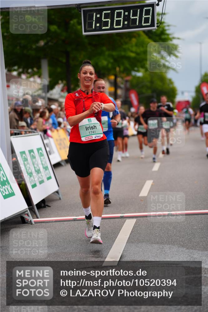 20.09.2026 - PSD Bank Halbmarathon LAZAROV Photography http://msf.ph/oto/10520394 20.09.2026 11:58:48 Ziel 1741, 1795, 1936, 1956, 2290, 3183, 3447, 3490, 4013, 4570, 4572 meine-sportfotos.de