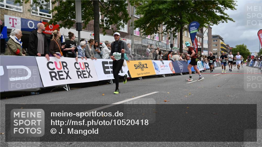 20.09.2026 - PSD Bank Halbmarathon J. Mangold http://msf.ph/oto/10520418 20.09.2026 11:52:46 Ziel 1365, 2528, 3018, 3050, 3505, 4020, 4230, 4451, 4757 meine-sportfotos.de