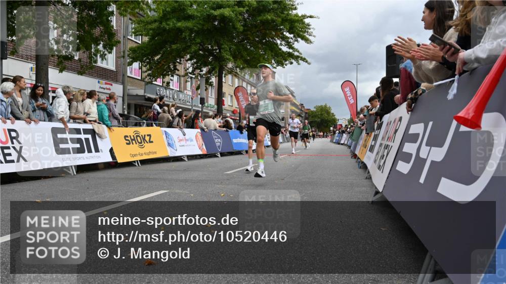20.09.2026 - PSD Bank Halbmarathon J. Mangold http://msf.ph/oto/10520446 20.09.2026 11:52:53 Ziel 1365, 2528, 2870, 3041, 3050, 3371, 3505, 4020, 4451, 4624, 4757 meine-sportfotos.de
