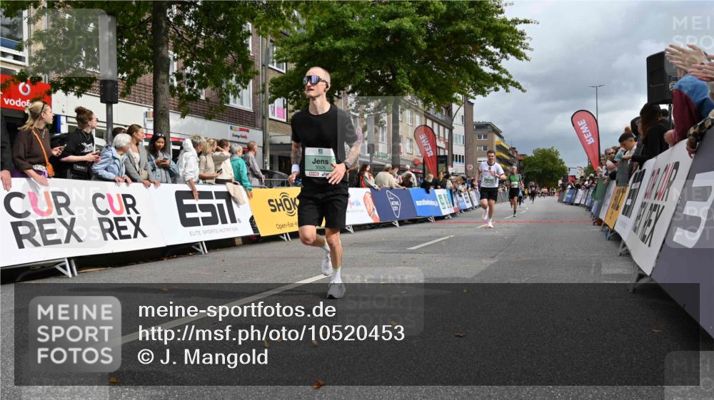 20.09.2026 - PSD Bank Halbmarathon J. Mangold http://msf.ph/oto/10520453 20.09.2026 11:52:54 Ziel 1365, 2528, 2870, 3041, 3050, 3371, 3505, 4020, 4451, 4624, 4757 meine-sportfotos.de
