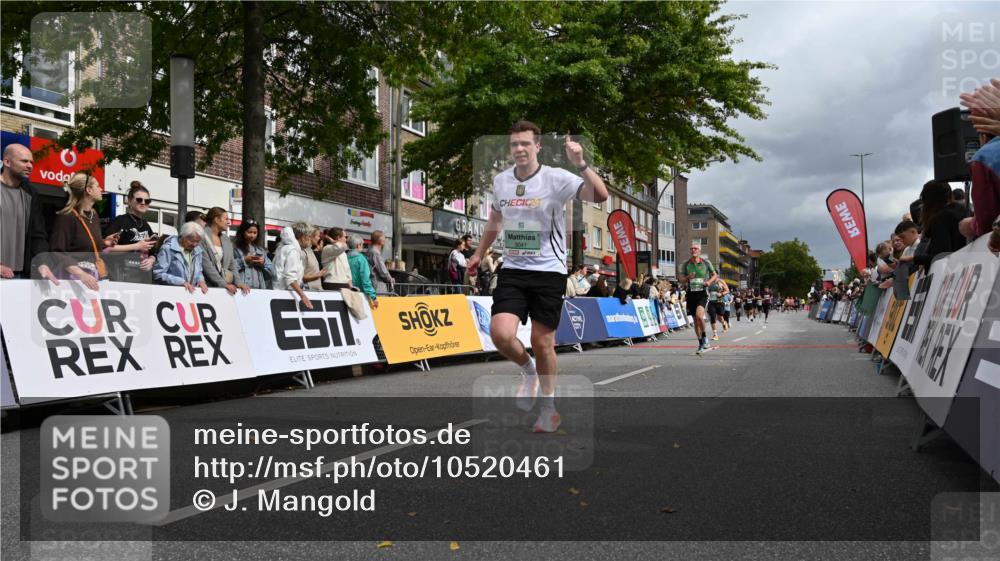 20.09.2026 - PSD Bank Halbmarathon J. Mangold http://msf.ph/oto/10520461 20.09.2026 11:52:56 Ziel 2870, 3041, 3371, 3505, 4624, 4757 meine-sportfotos.de