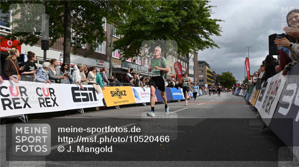 20.09.2026 - PSD Bank Halbmarathon J. Mangold http://msf.ph/oto/10520466 20.09.2026 11:52:58 Ziel 1666, 2286, 2870, 3041, 3371, 3505, 4624, 4757 meine-sportfotos.de