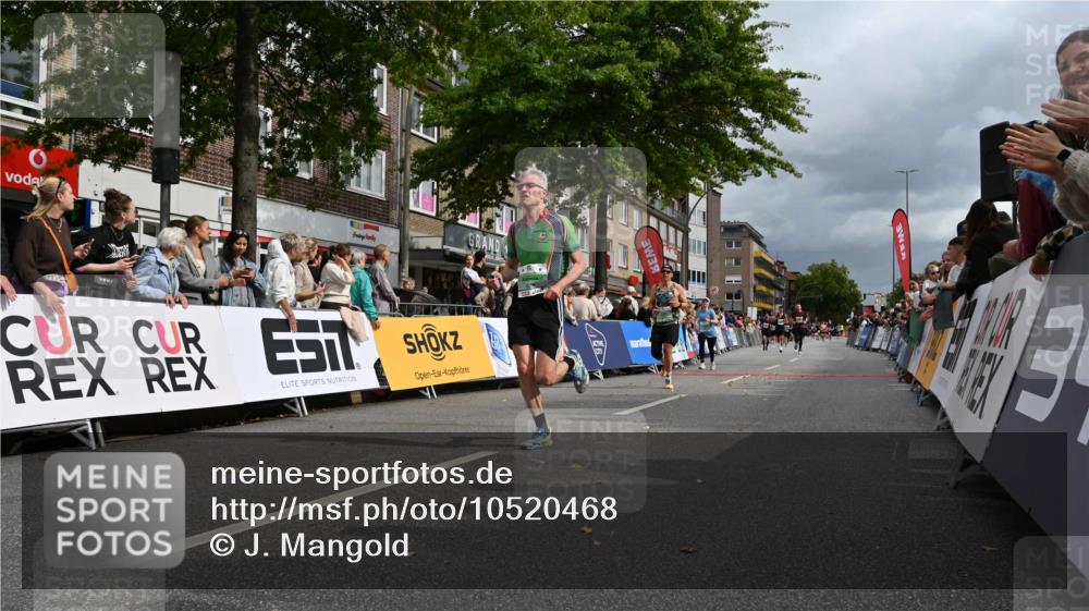 20.09.2026 - PSD Bank Halbmarathon J. Mangold http://msf.ph/oto/10520468 20.09.2026 11:52:58 Ziel 1666, 2286, 2870, 3041, 3371, 3505, 4624, 4757 meine-sportfotos.de