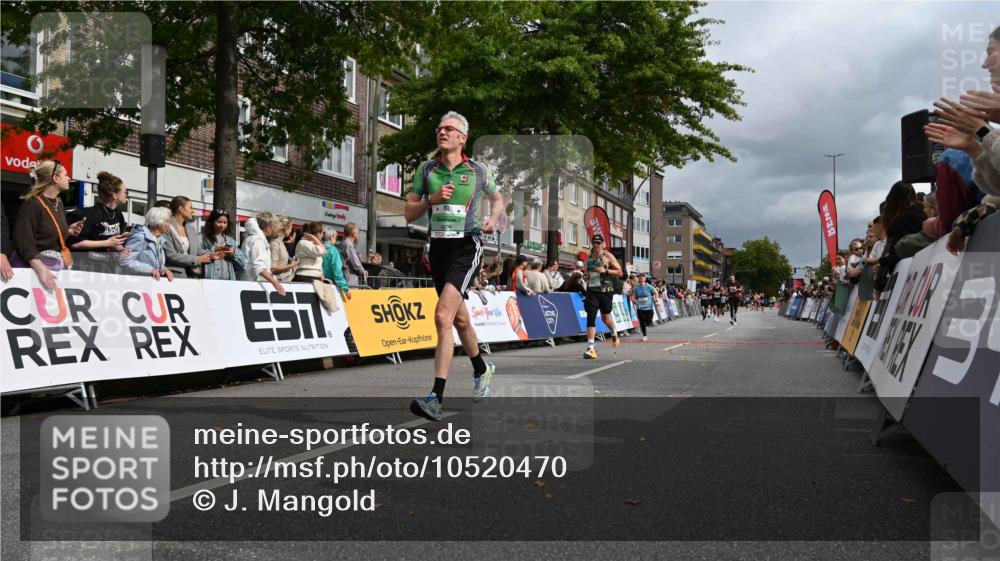 20.09.2026 - PSD Bank Halbmarathon J. Mangold http://msf.ph/oto/10520470 20.09.2026 11:52:59 Ziel 1046, 1666, 2286, 2870, 3041, 3371, 3505, 4624, 4757 meine-sportfotos.de