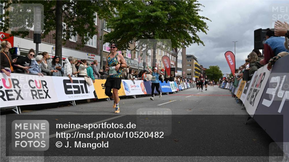 20.09.2026 - PSD Bank Halbmarathon J. Mangold http://msf.ph/oto/10520482 20.09.2026 11:53:00 Ziel 1046, 1666, 2286, 2870, 3041, 3371, 4624 meine-sportfotos.de