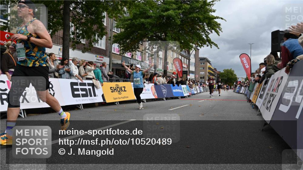 20.09.2026 - PSD Bank Halbmarathon J. Mangold http://msf.ph/oto/10520489 20.09.2026 11:53:01 Ziel 1046, 1666, 1701, 2286, 2650, 2870, 3041, 3371, 4624 meine-sportfotos.de