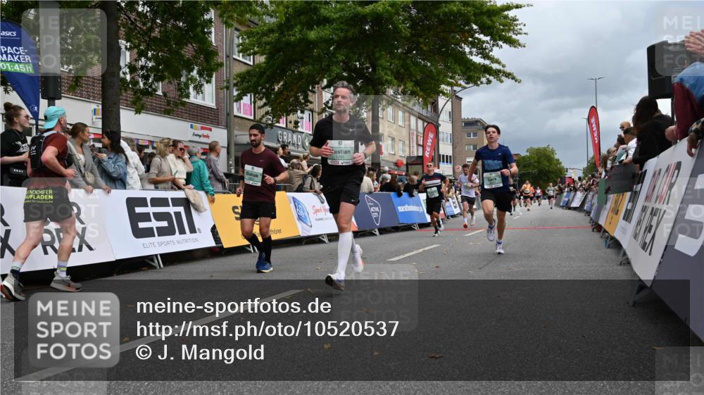 20.09.2026 - PSD Bank Halbmarathon J. Mangold http://msf.ph/oto/10520537 20.09.2026 11:53:10 Ziel 1012, 1046, 1666, 1701, 2106, 2270, 2286, 2650, 3154, 4025, 4386, 4507 meine-sportfotos.de