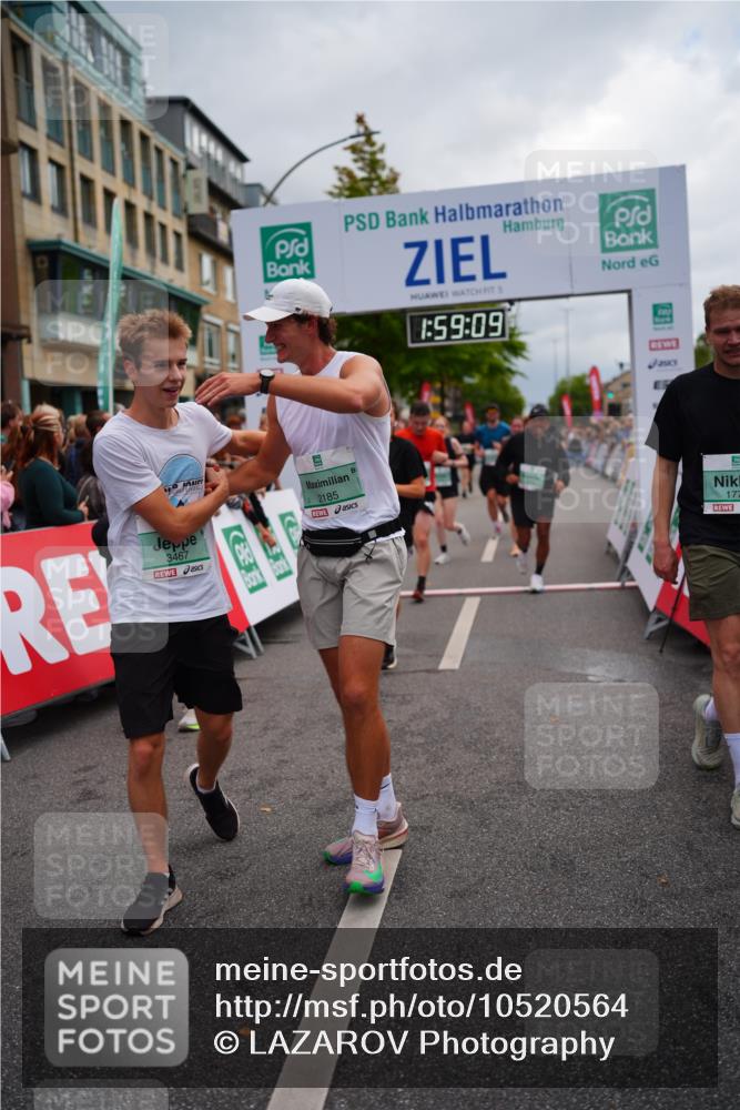 20.09.2026 - PSD Bank Halbmarathon LAZAROV Photography http://msf.ph/oto/10520564 20.09.2026 11:59:08 Ziel 1197, 1519, 1778, 2050, 2185, 3112, 3150, 3194, 3467, 3940, 4029, 4223, 4286, 4694, 4738 meine-sportfotos.de